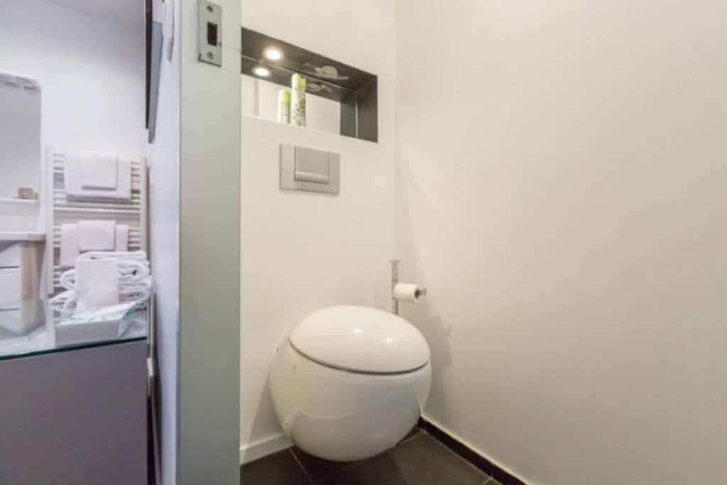 Appartement Cosy Pres Du Marais Париж Екстериор снимка