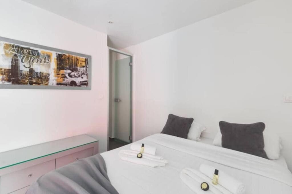 Appartement Cosy Pres Du Marais Париж Екстериор снимка